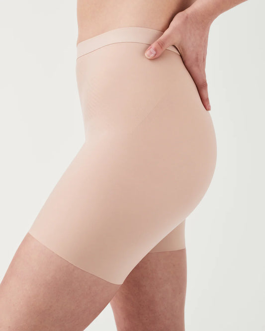 SPANX/ Shapewear Invisible Girlshort