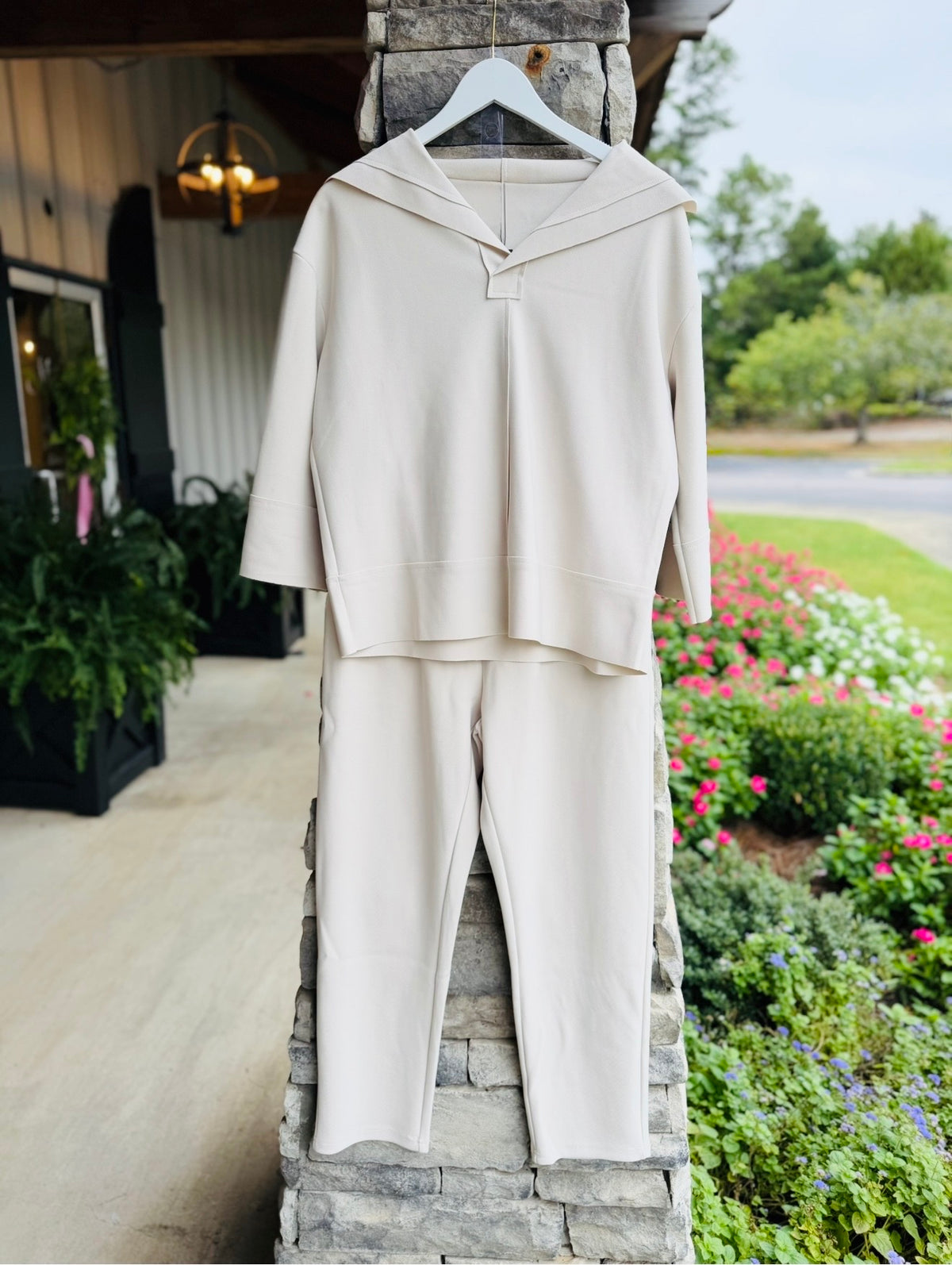The Kellie Crepe Knit Pant/ Beige