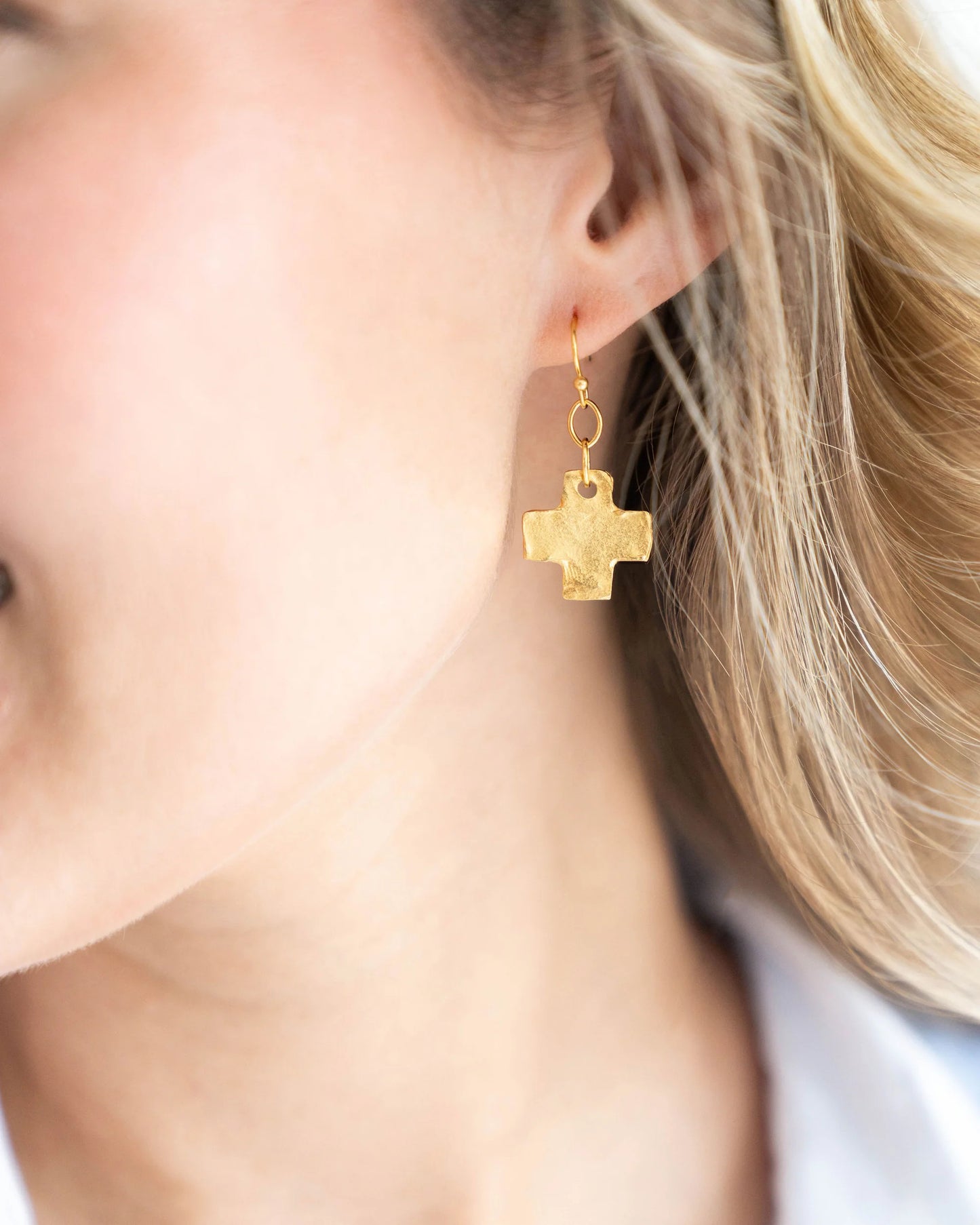 Susan Shaw/ Mini Square Cross Earrings