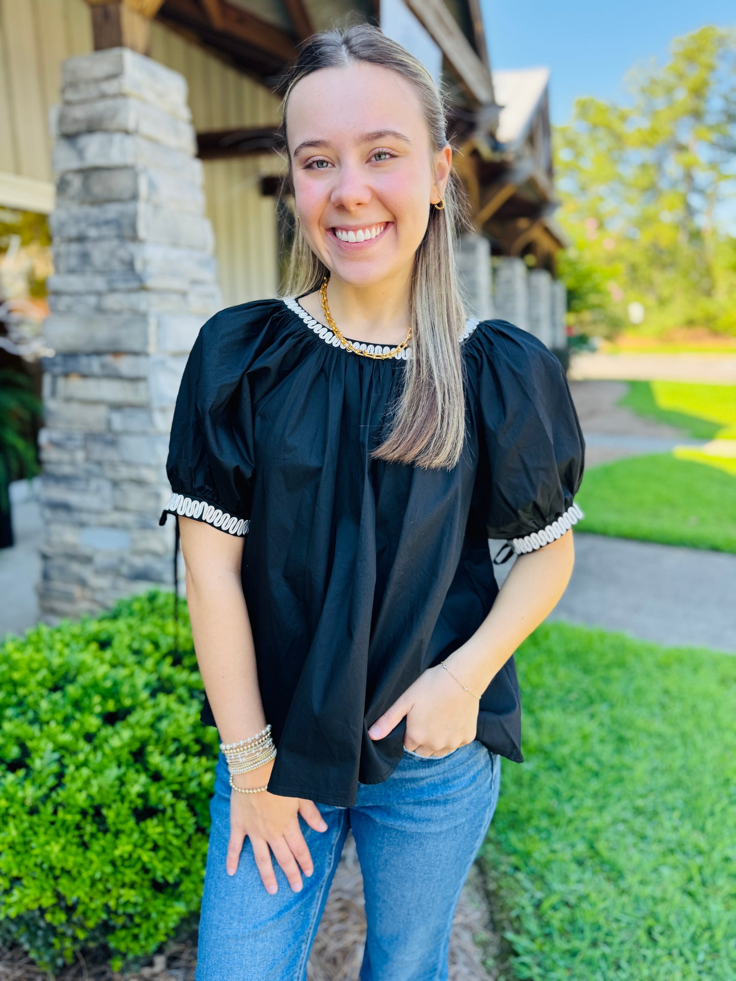 The Dillie Detail Top