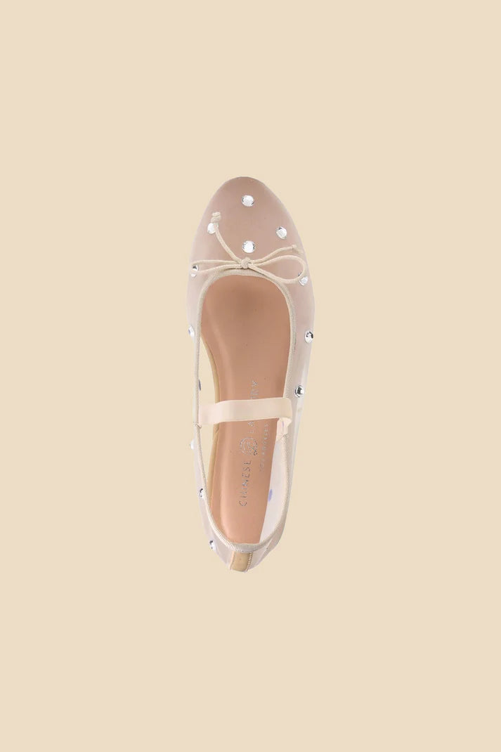 The Adette Stone Mesh Flat