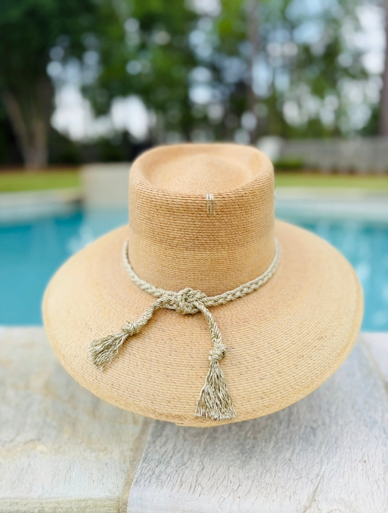 Tipsy Threads/ The Sol Palm Hat/ Gold