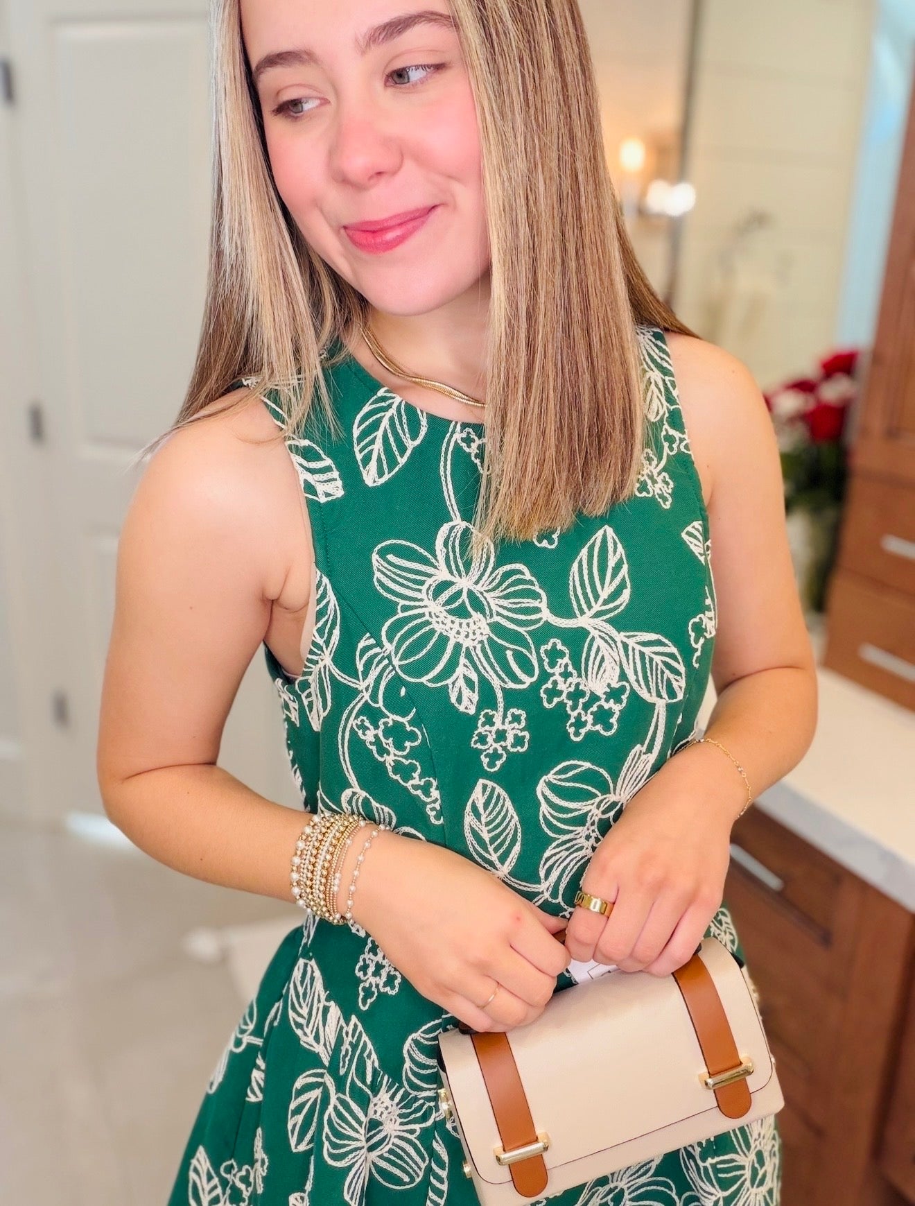 The Brynlee Buckle Crossbody/ Ivory + Camel