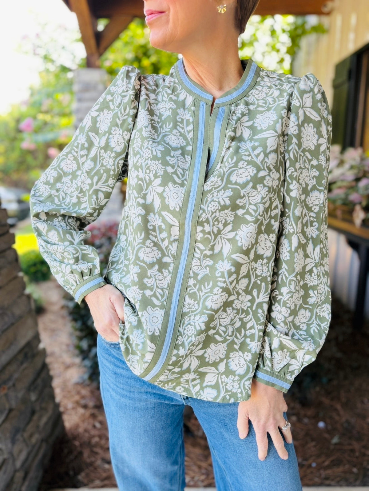 MS/ The Naomi Top/ Painted Trillium