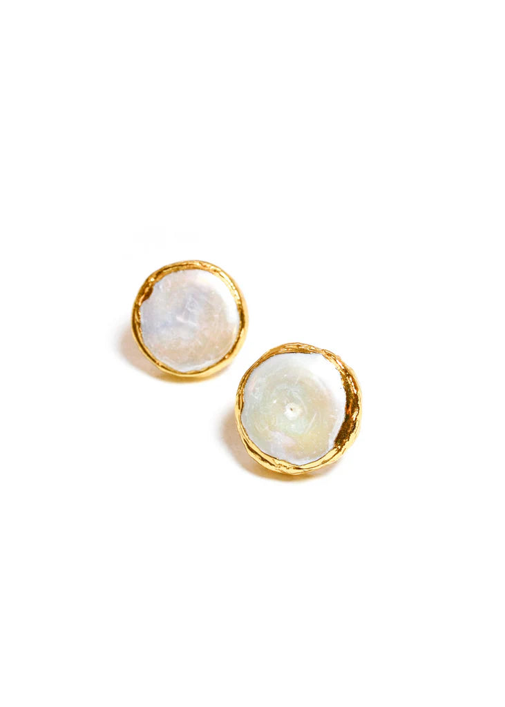 BPD/ The Natural Pearl Stud