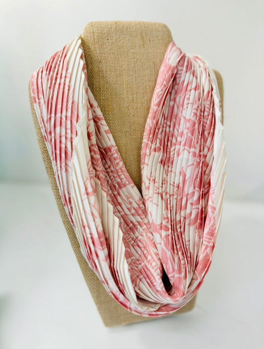HD/ The Piper Pleated Scarf