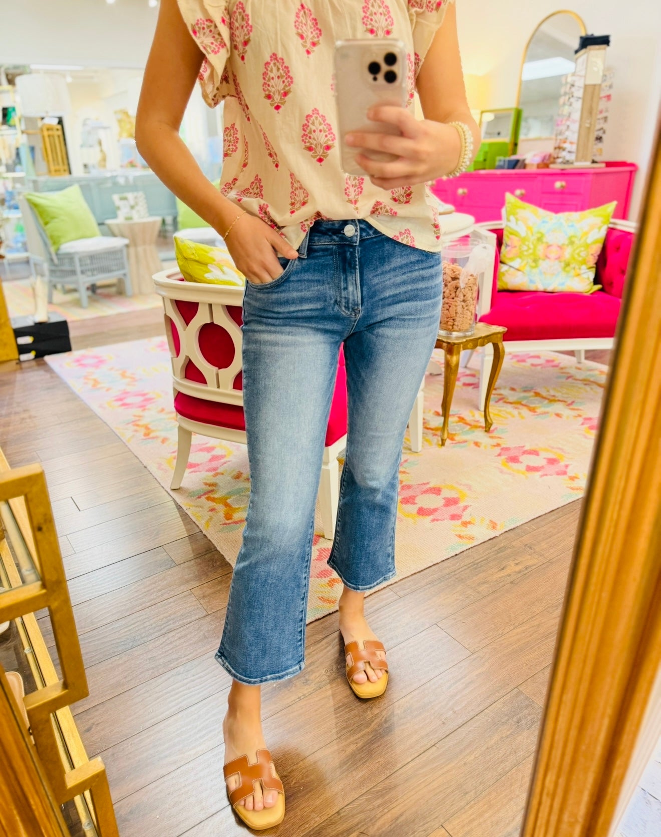 Risen/ MR Crop Flare Jean