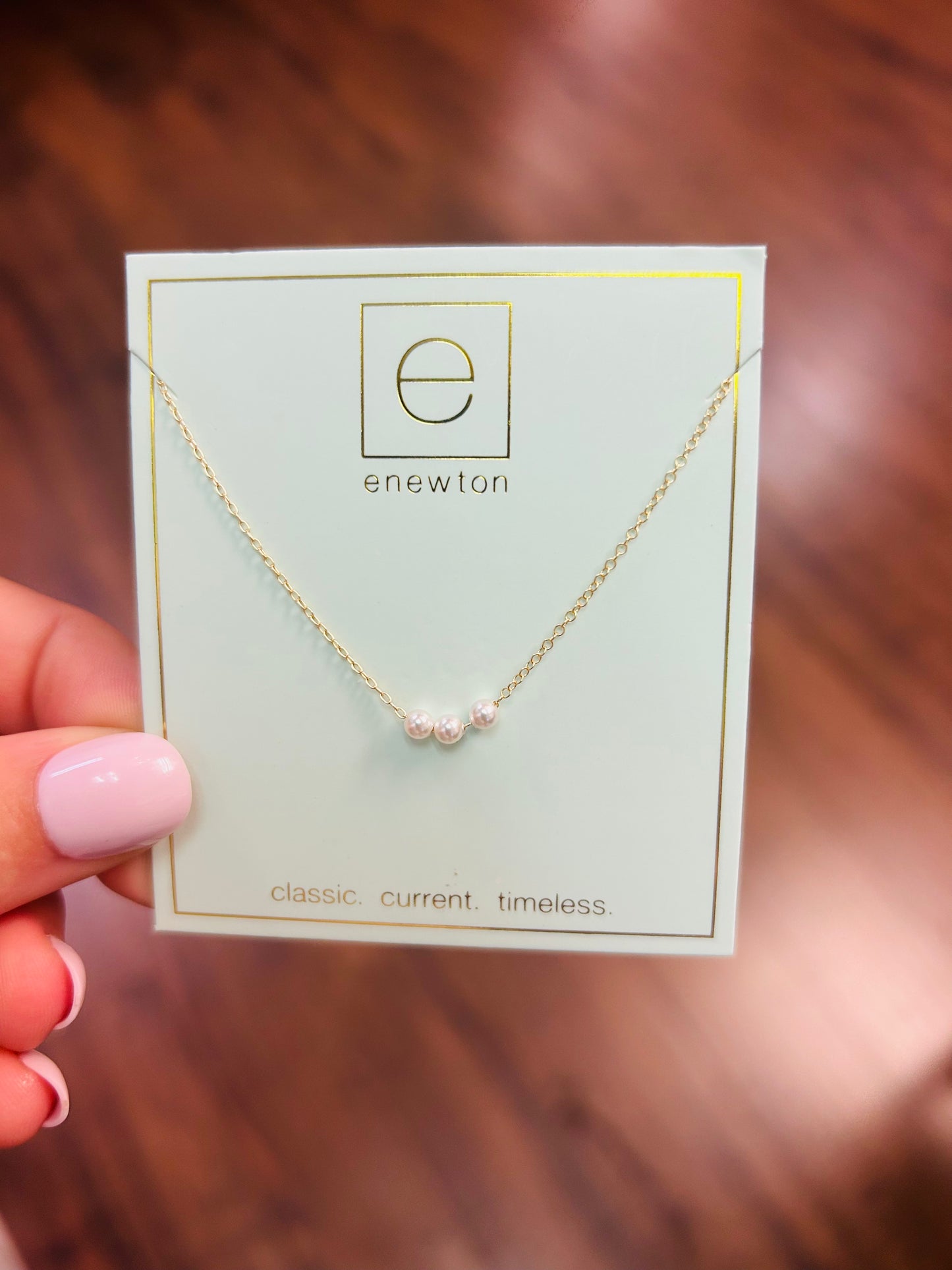 ENewton/ 16" Necklace Gold- Joy Pearl