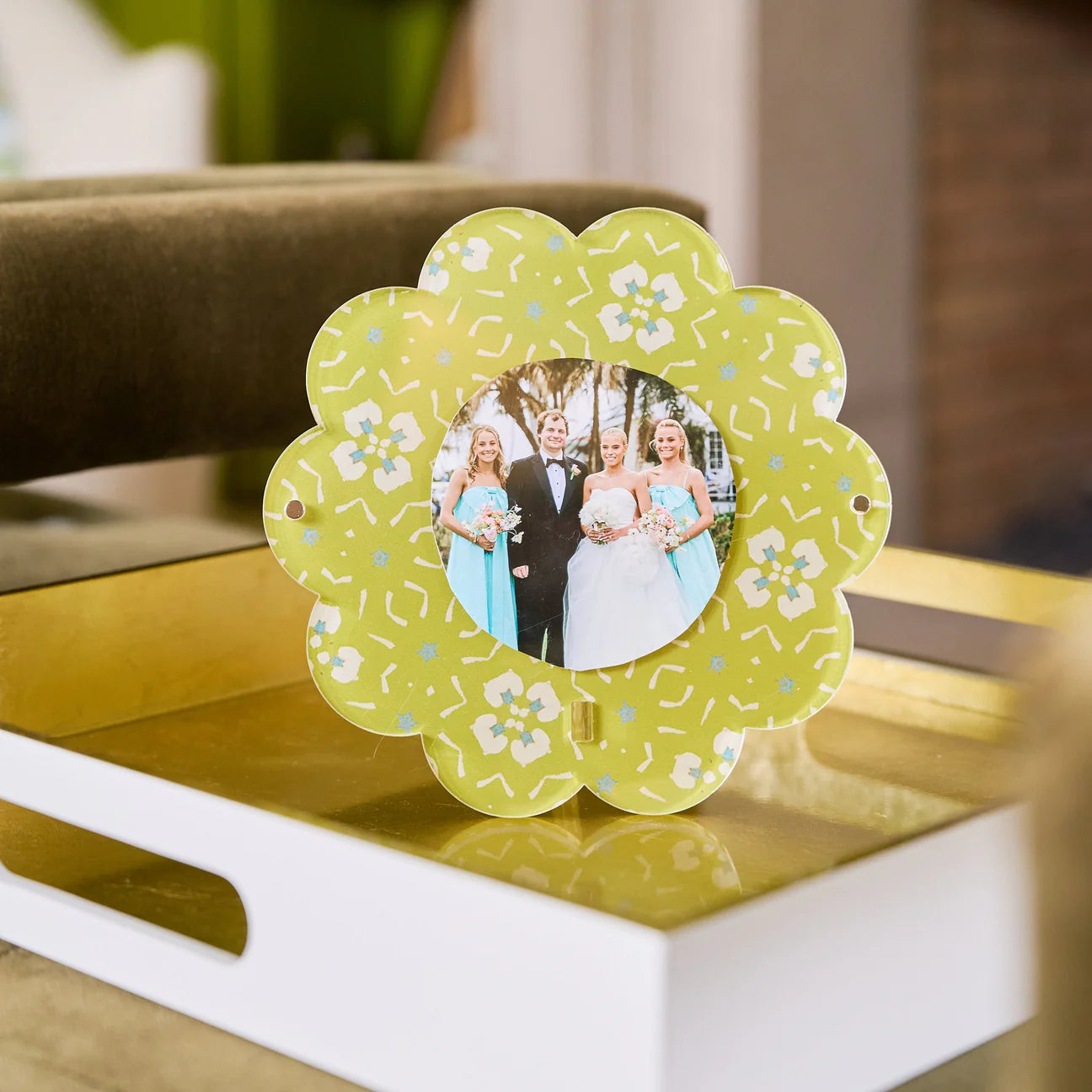 Laura Park/ Acrylic Round Picture Frame
