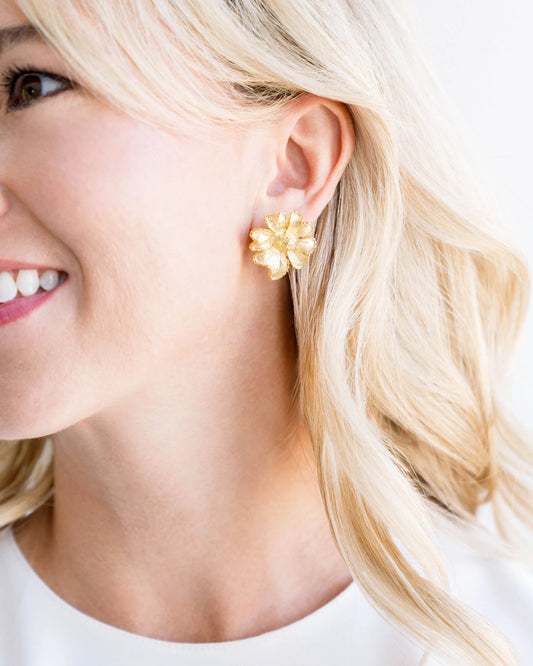 Susan Shaw/ Marigold Stud