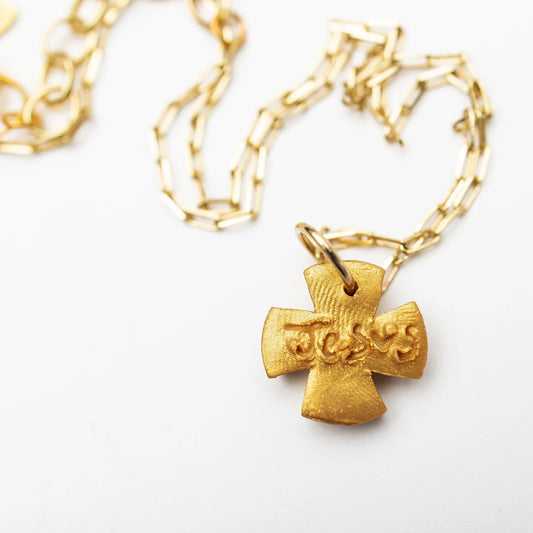 Hidden Truth Jewelry/ Paperclip Chain + Julia Cross