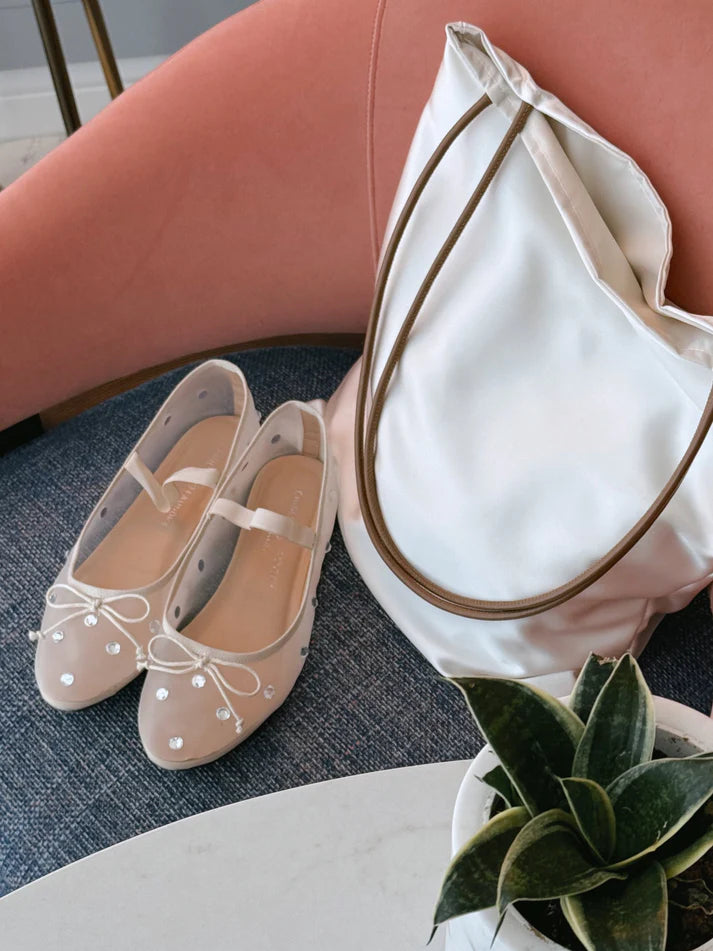 The Adette Stone Mesh Flat