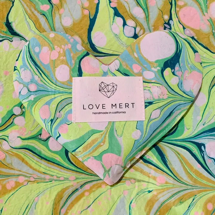 Eye Love Pillow/ Ivy