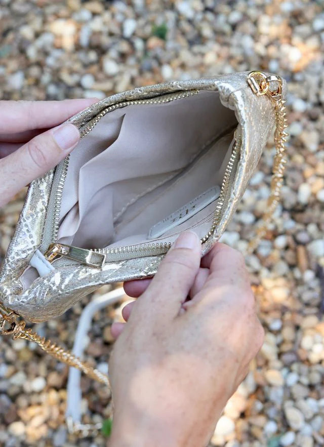 The Livi Quilted Crossbody