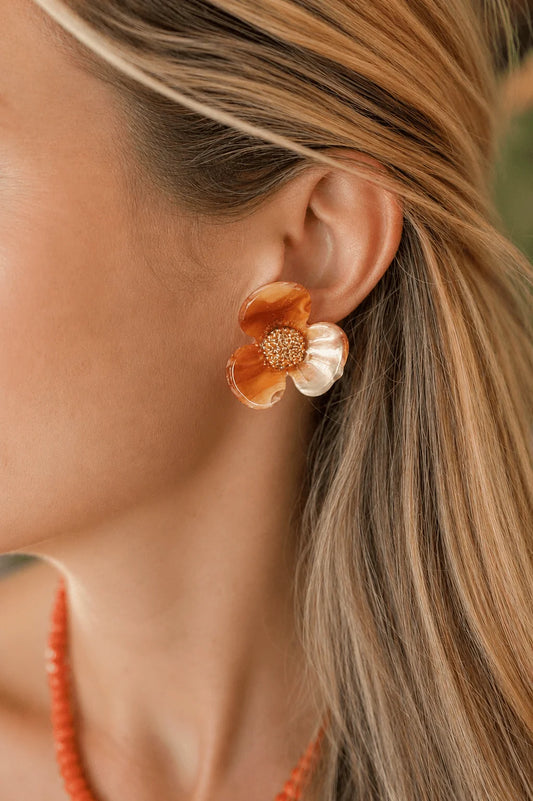 Lisi Lerch/ The Bell Acrylic Flower Earring/ Tan