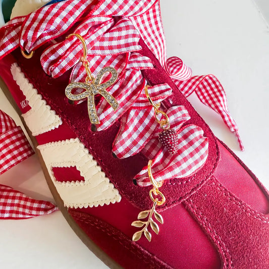 The Sneaker Charm & Lace Set/ Red Gingham