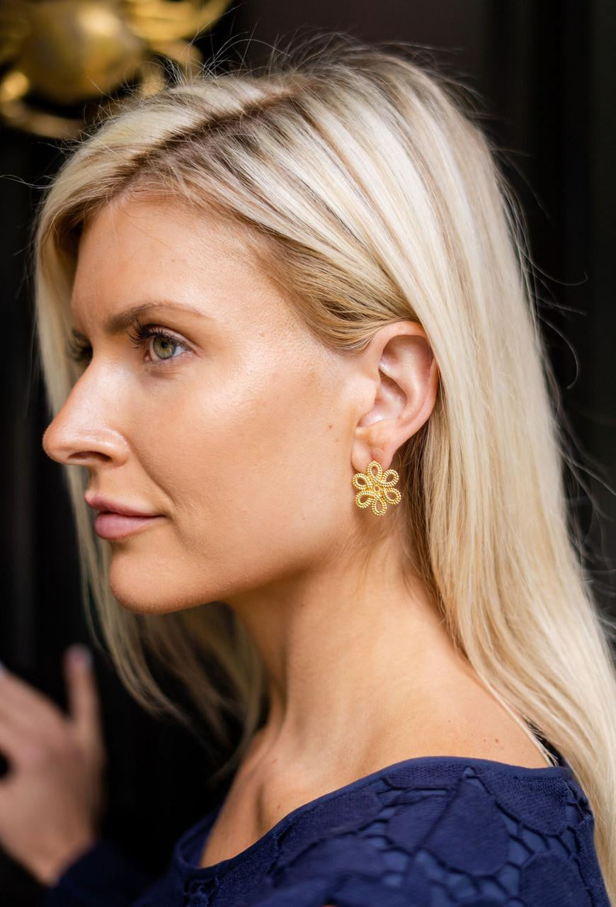 Lisi Lerch/ Mini Cameran Stud