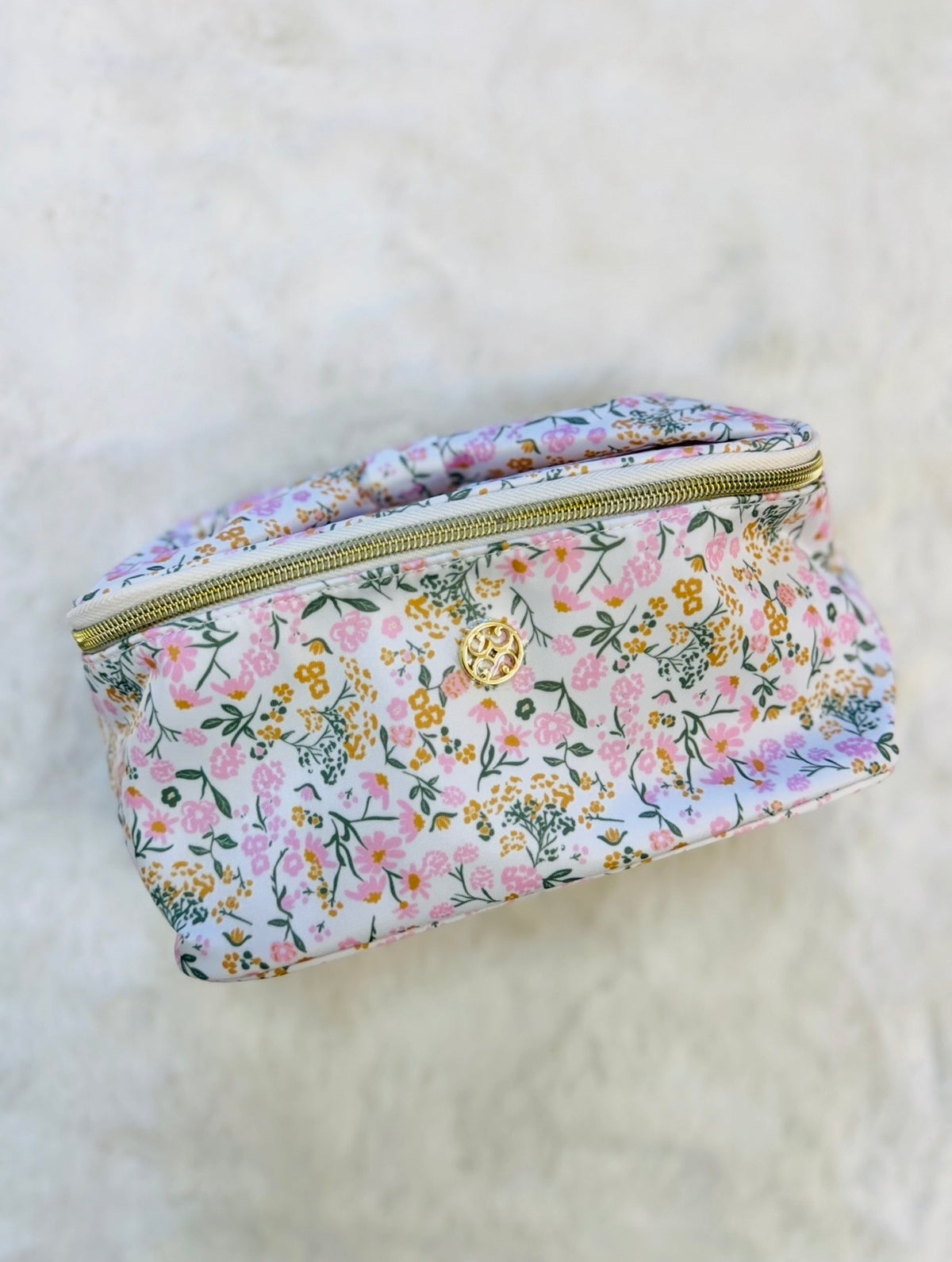 MS/ The Kiss & Makeup Cosmetic Bag/ Petal Charm Pink