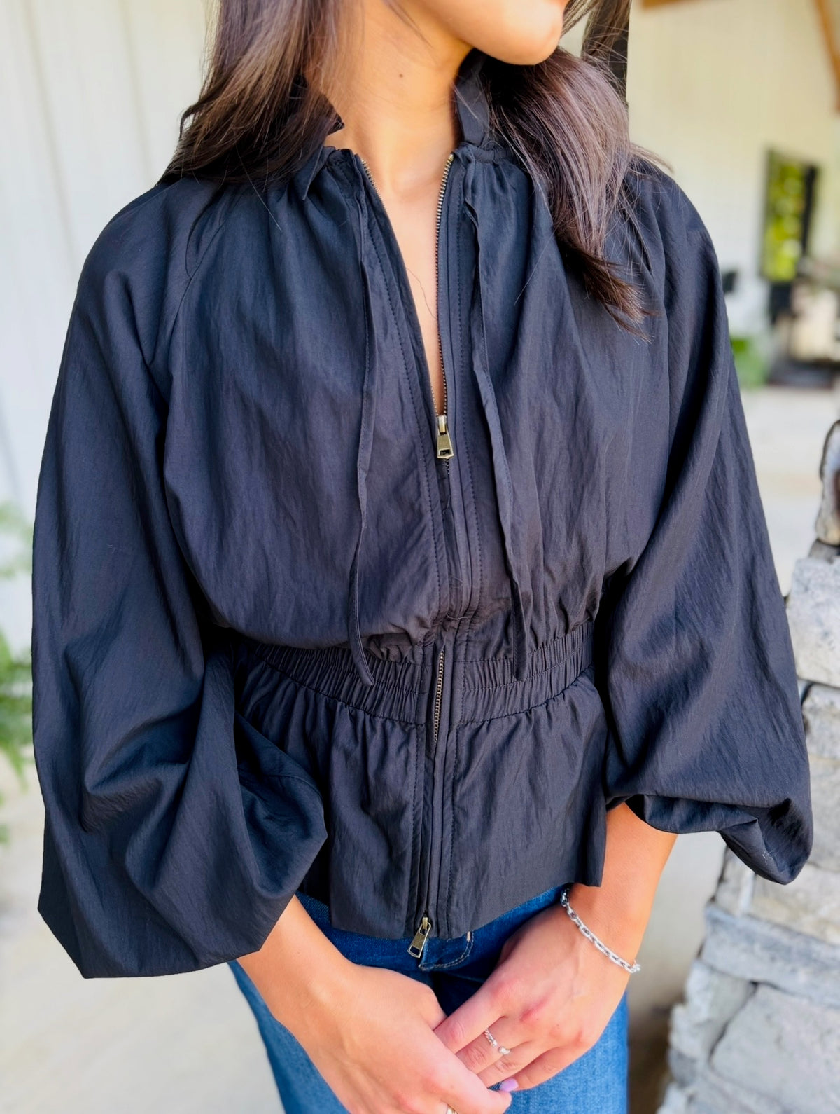 The Zimmie Zip Top