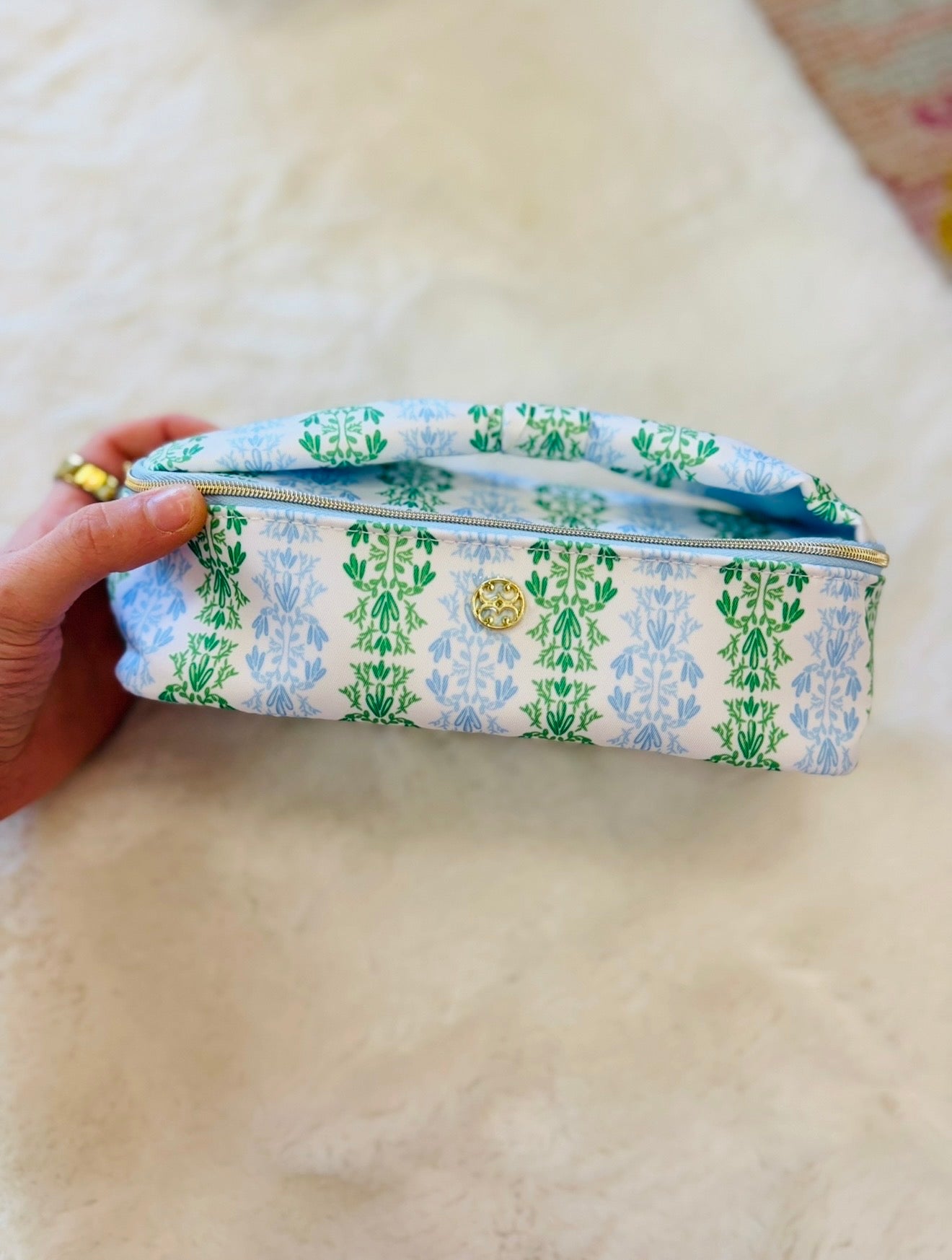 MS/ Heirloom Vine/ Kiss & Makeup Mini Bag
