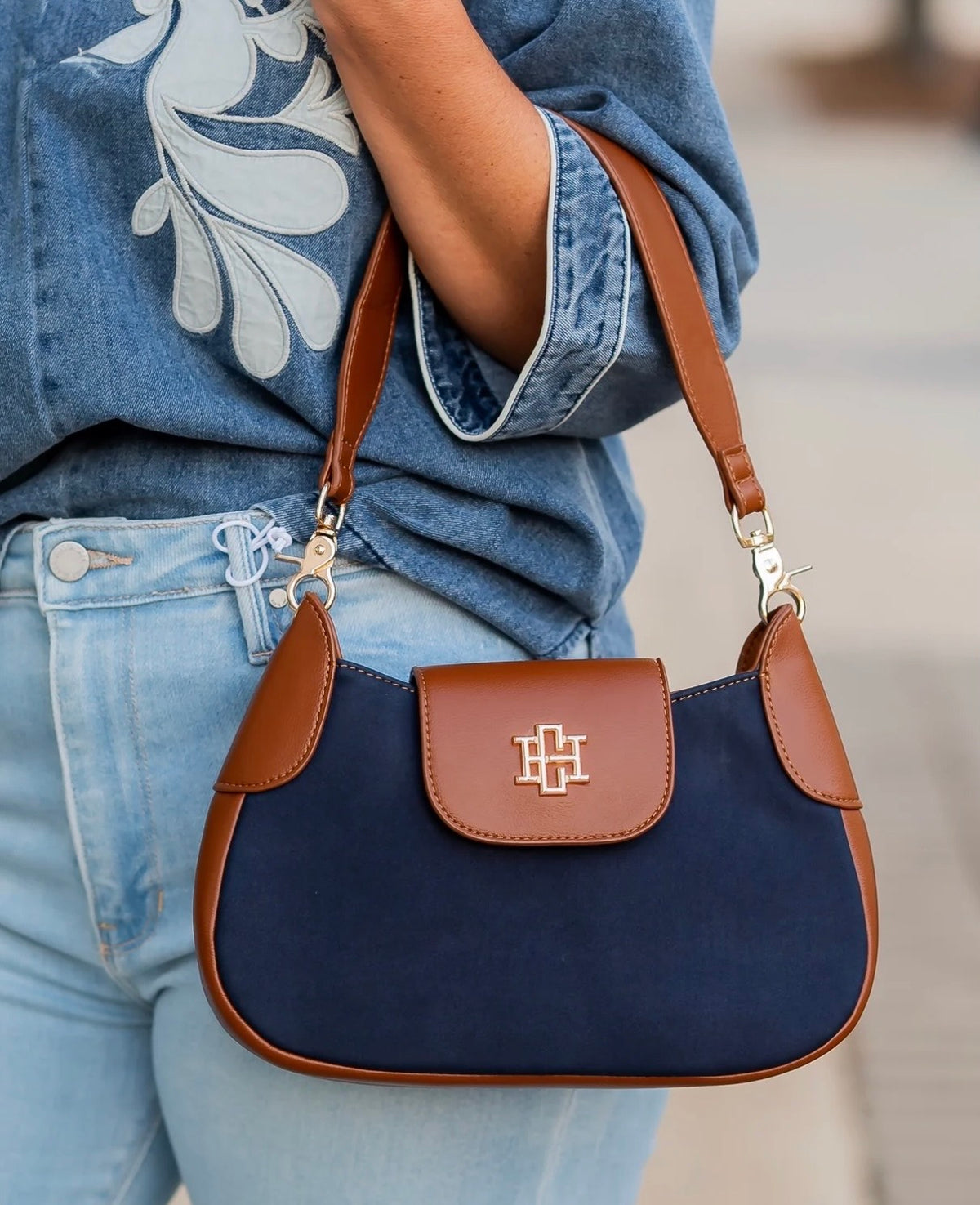 The Leighton Crossbody/ Navy Suede