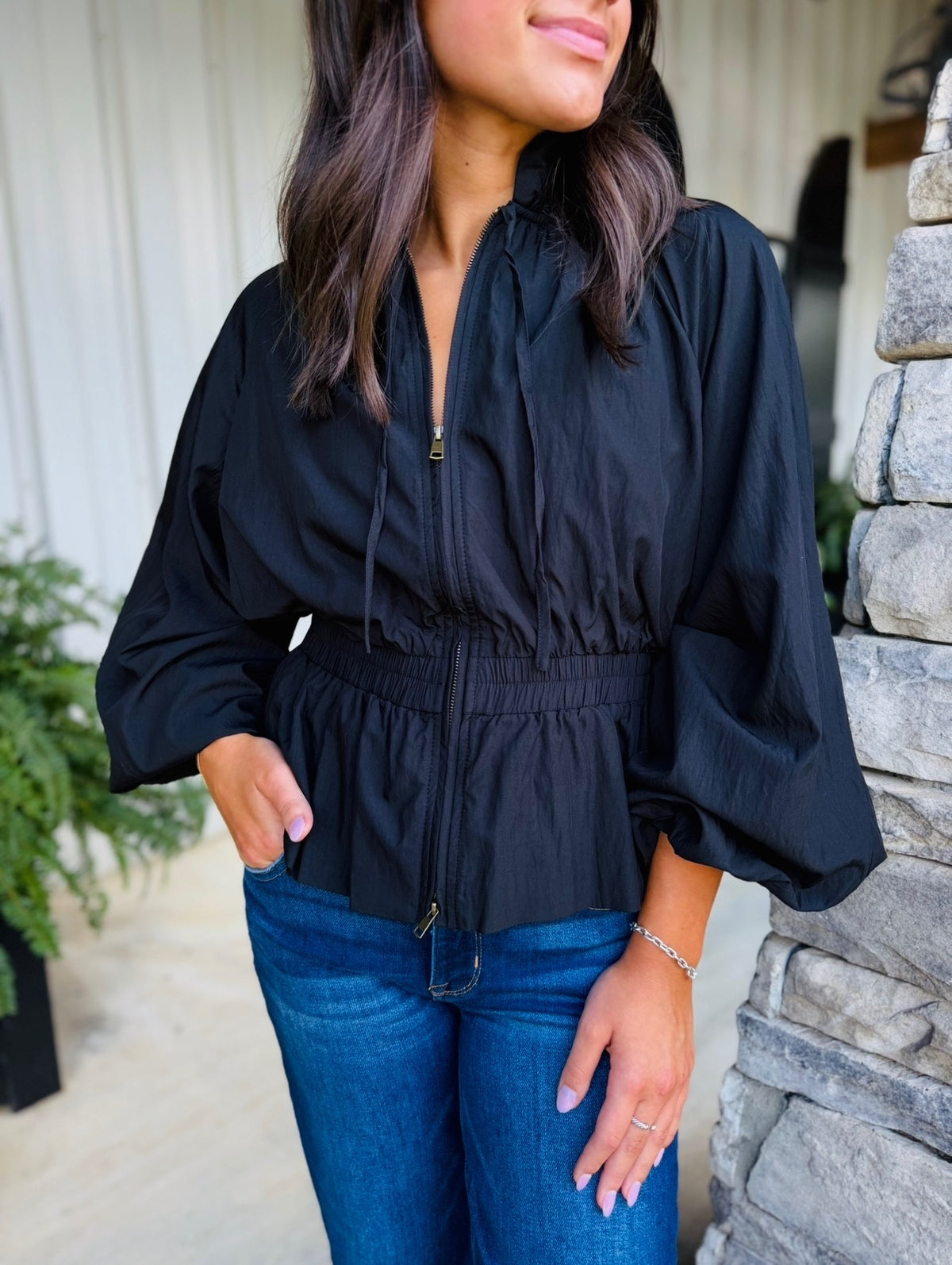The Zimmie Zip Top