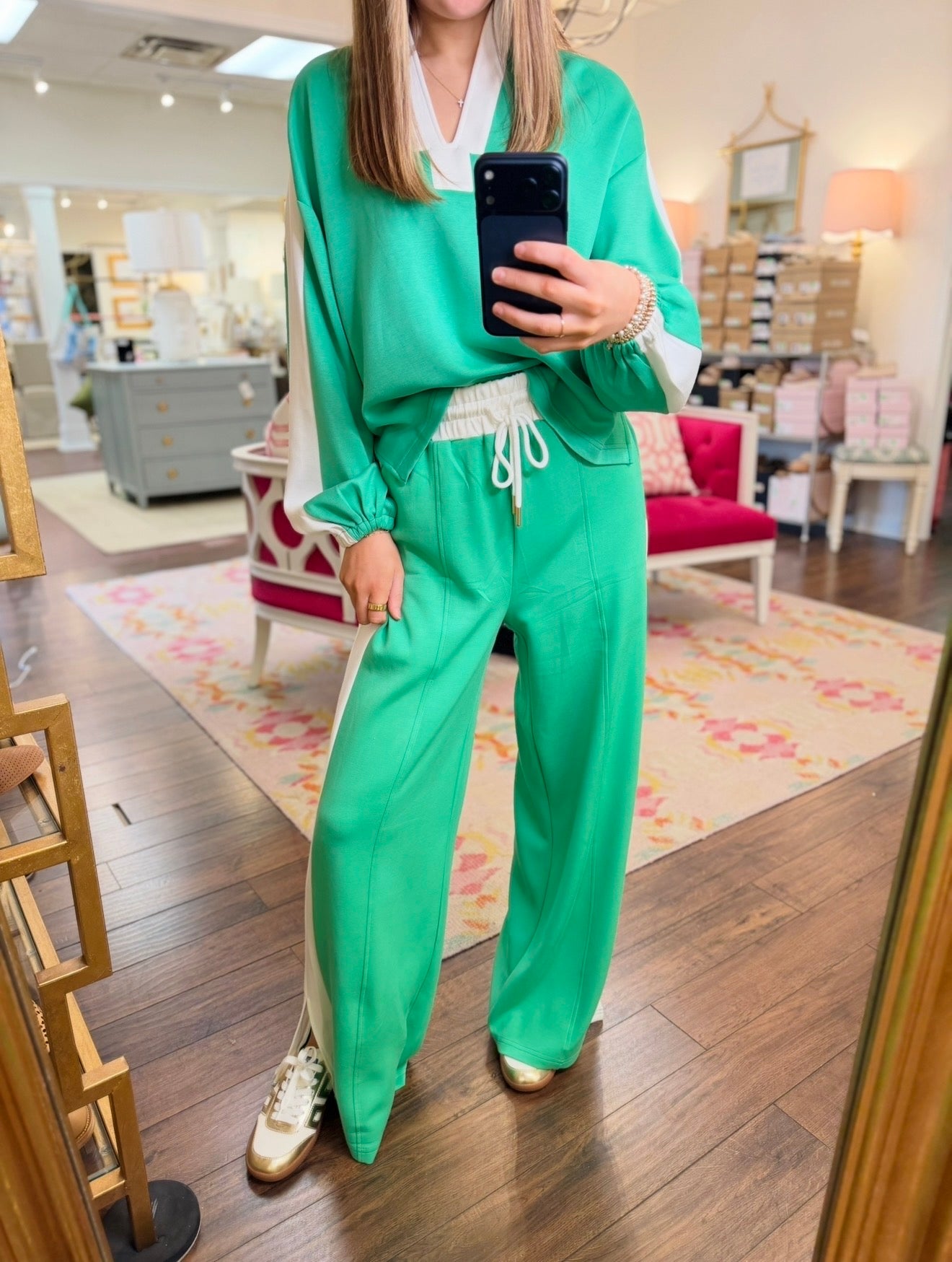 The Kinley Contrast Set