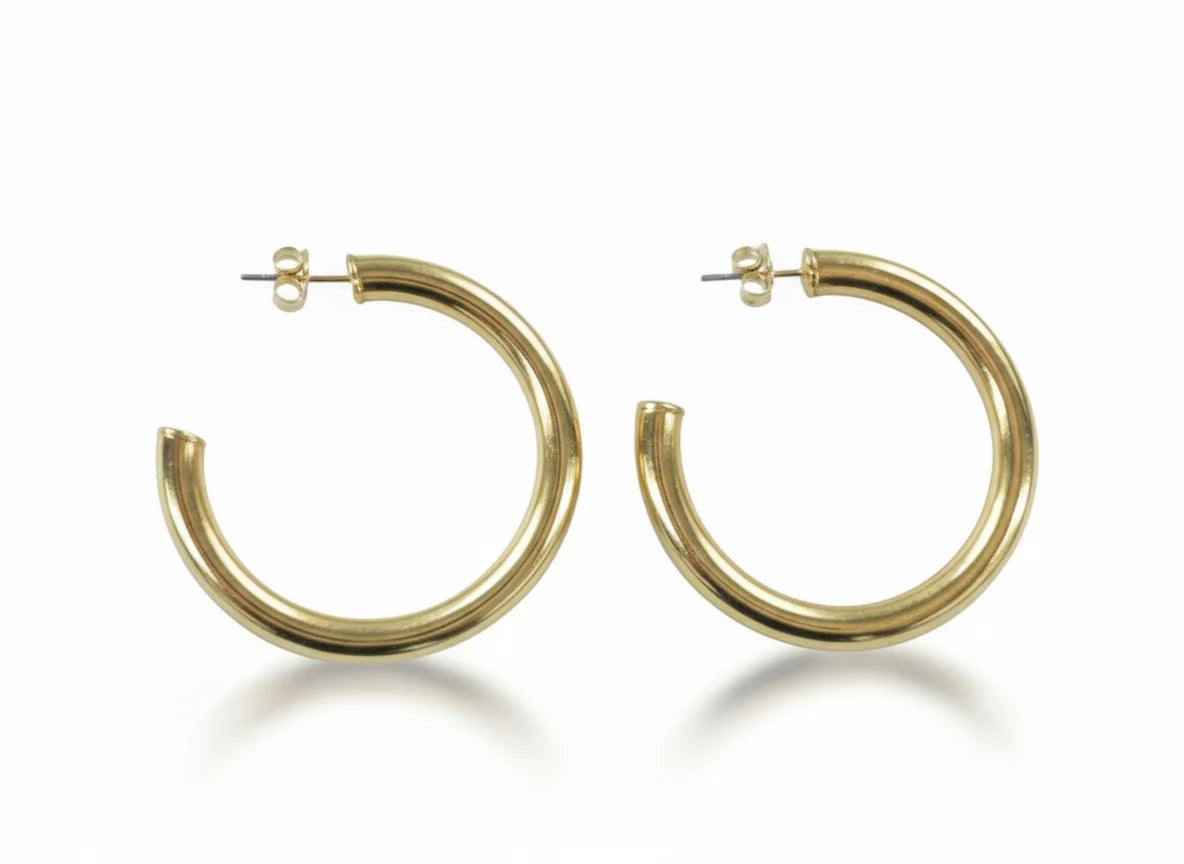 Sheila Fajl-Small Arlene Hoop