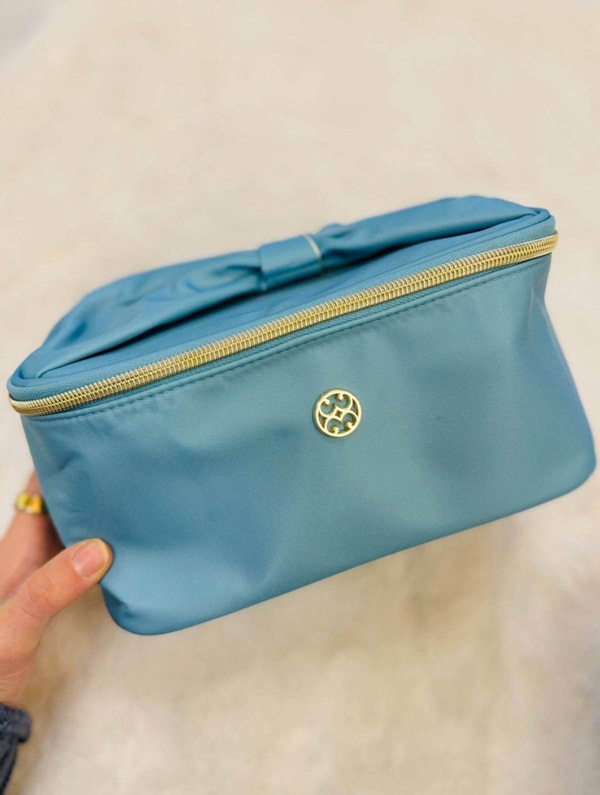 MS/ The Kiss & Makeup Cosmetic Bag/ Take Two-Blue