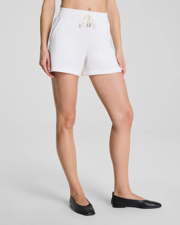 SPANX/ Airessentials Short 5"