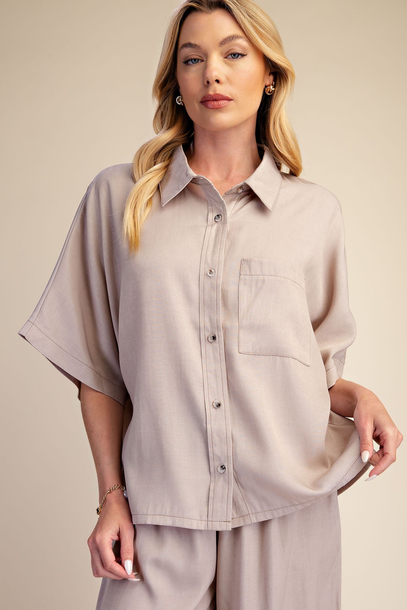 The Bennie Button Down