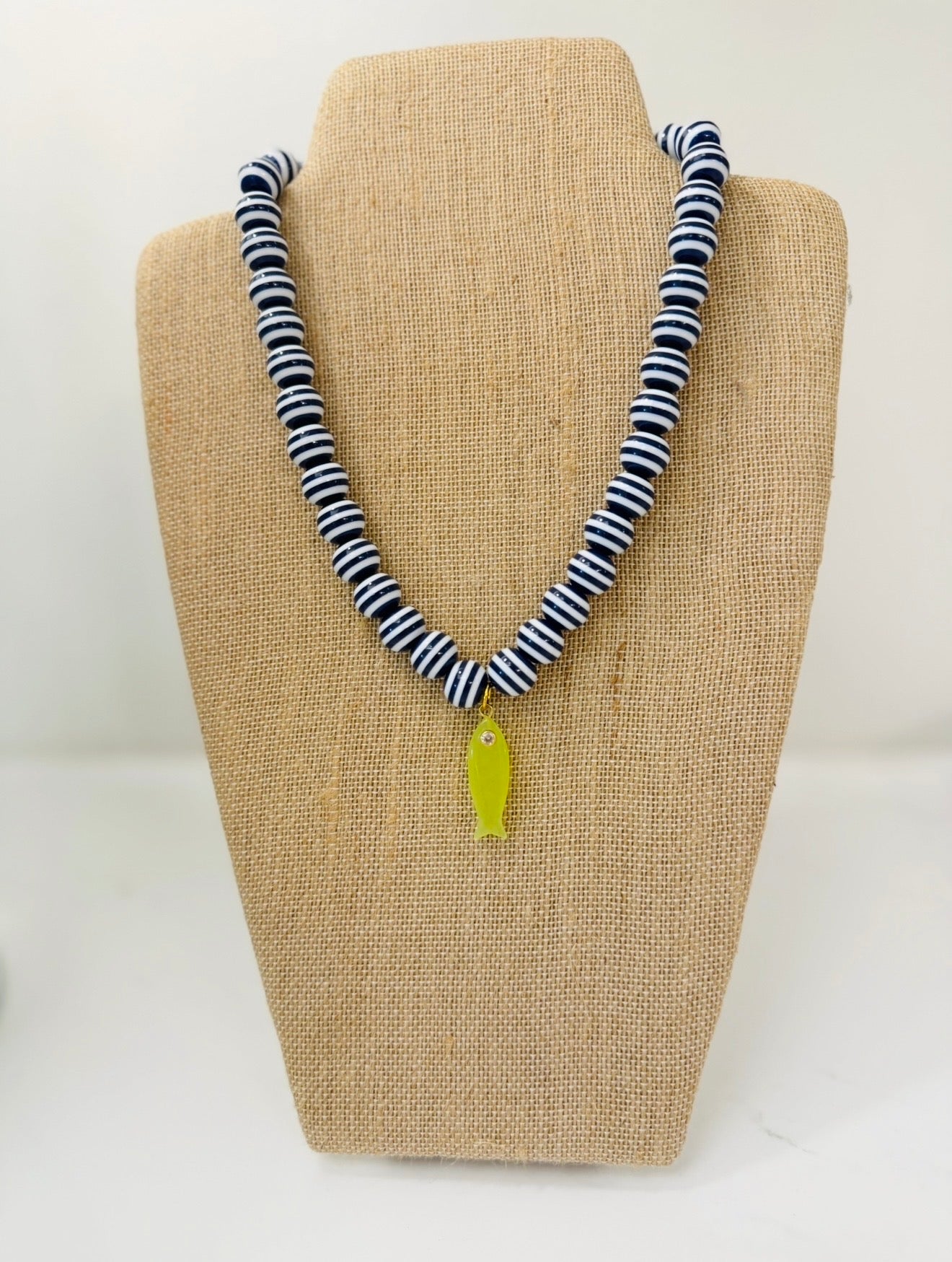 HD/ The Stannie Striped Fish Necklace/ Navy + Green
