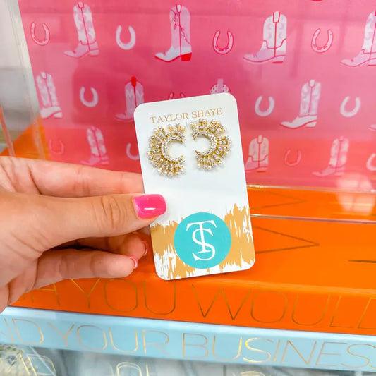 The Bailey Pearl Studs