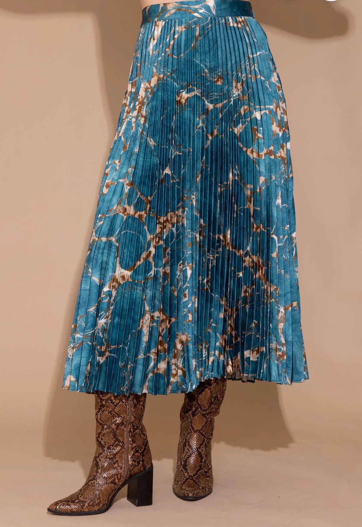 Alden Adair/ The Mcneil Skirt/ Riverstone