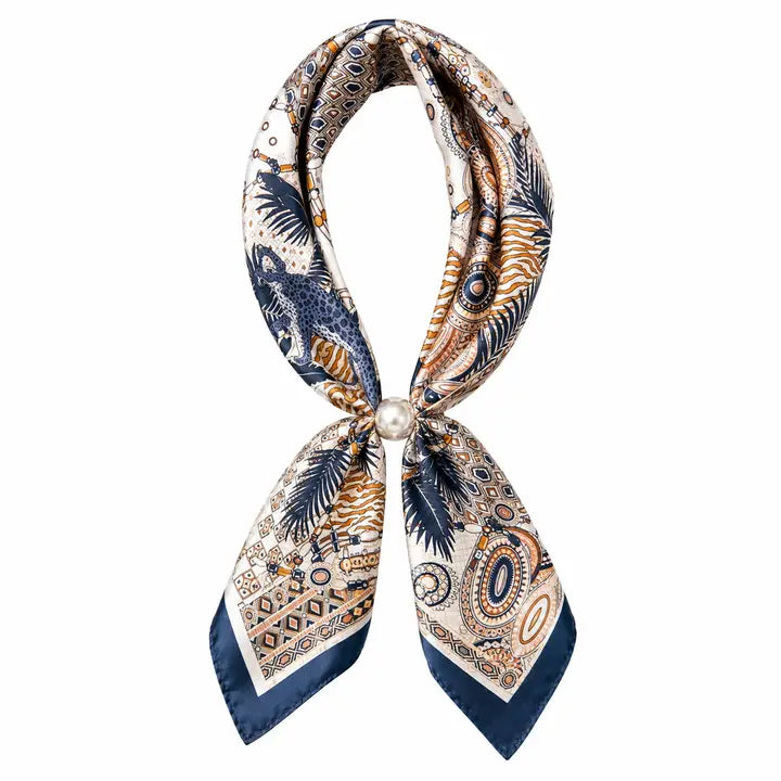 The Ready to Wear Magnetic Scarf