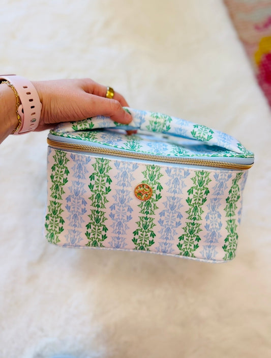 MS/ Heirloom Vine/ Kiss & Makeup Bag