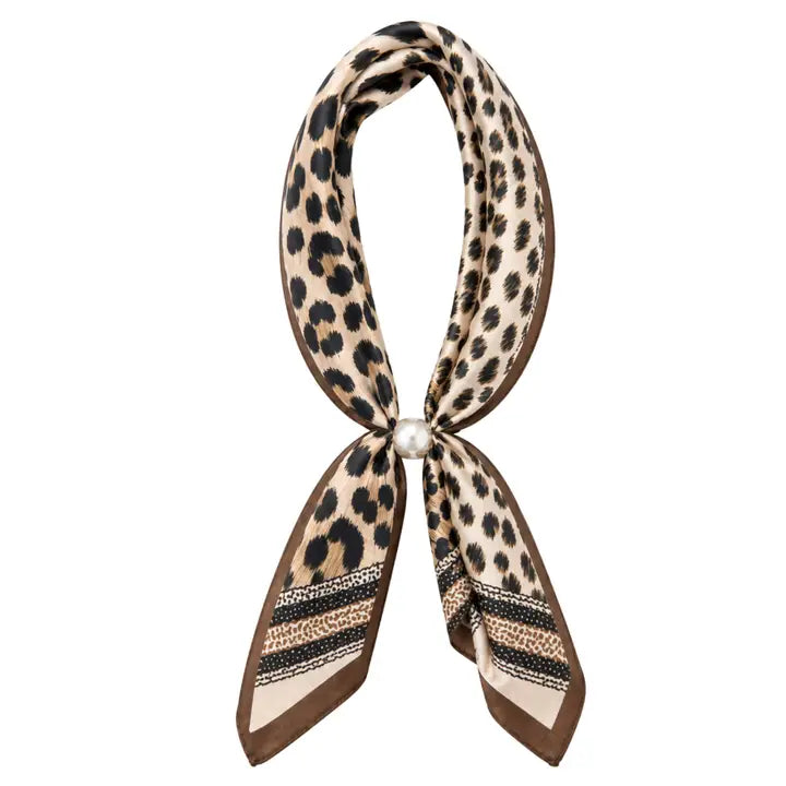 The Ready to Wear Magnetic Scarf