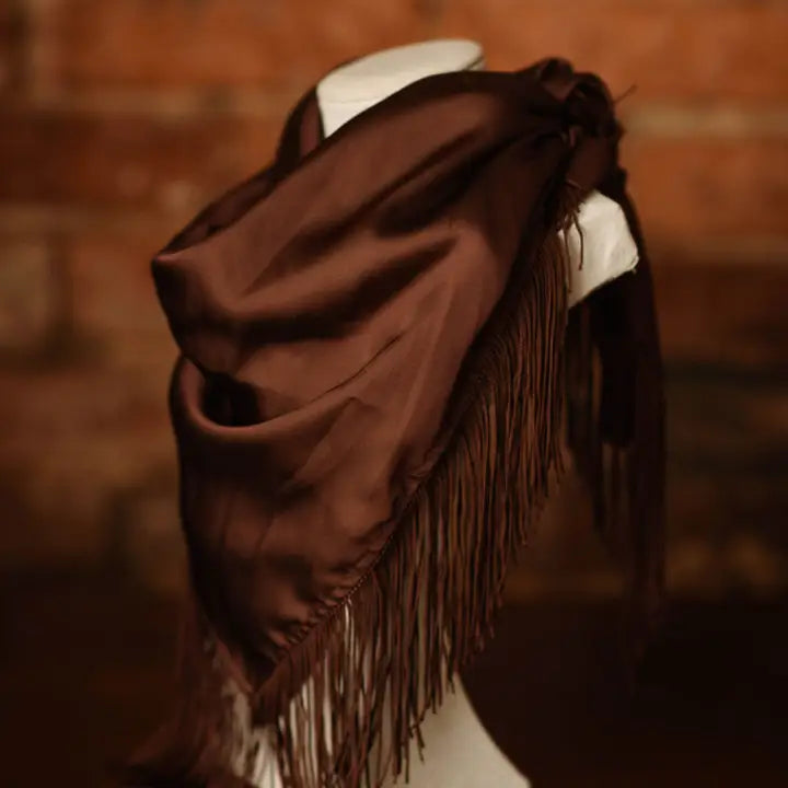 The Solid Fringe Scarf/ Chocolate Brown