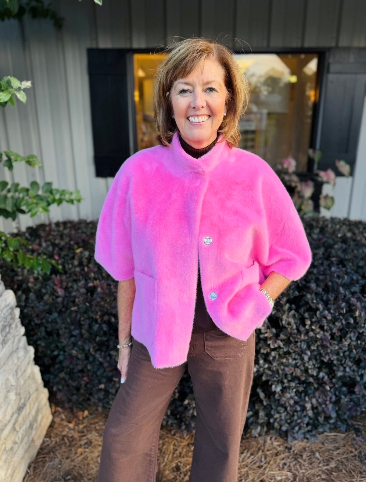Ivy Jane/ The Faux Fur Capelet