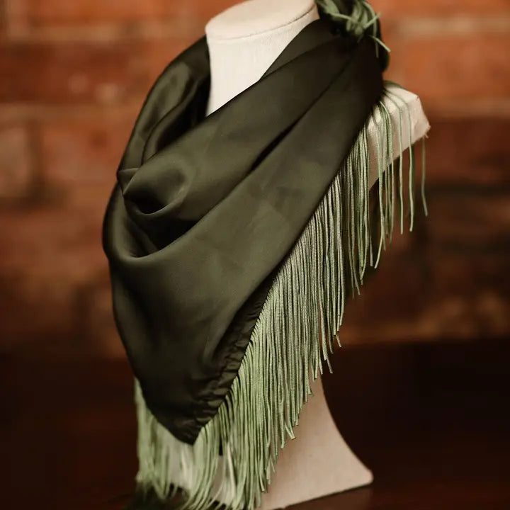 The Solid Fringe Scarf/ Olive Green