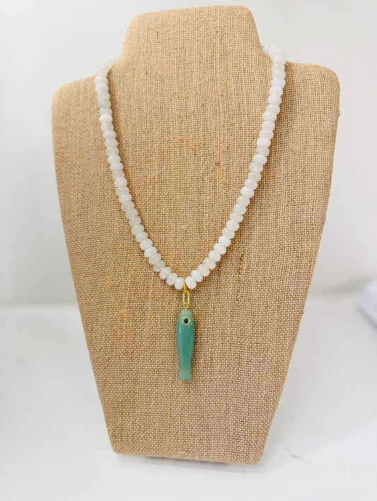 HD/ The Farla Fish Necklace/ White + Sage