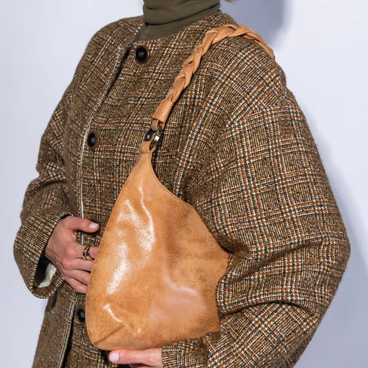 HOBO/ The Madison Shoulder Bag/ Buffed Whiskey