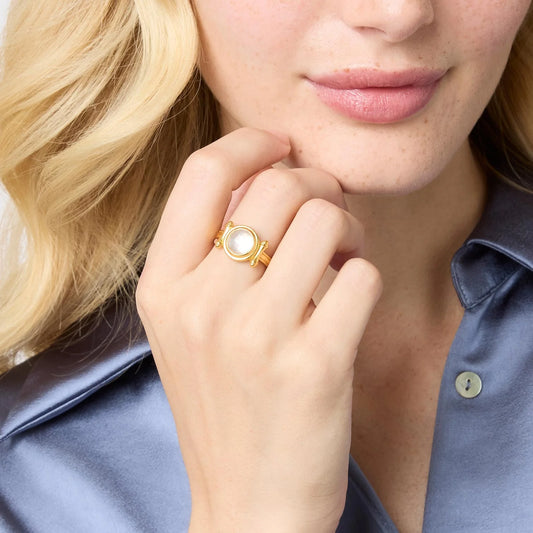 Julie Vos/ Bamboo Stone Ring