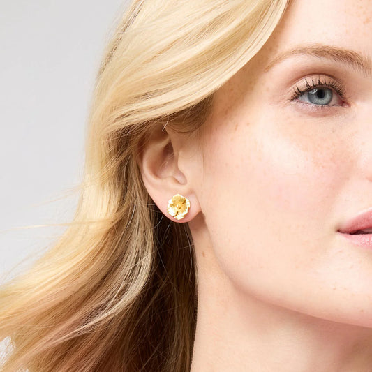 Julie Vos/ Bloom Stud