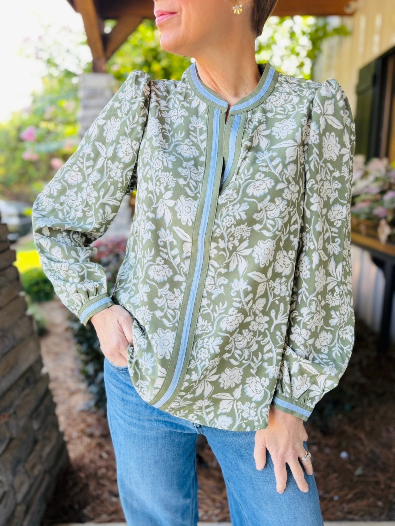 MS/ The Naomi Top/ Painted Trillium