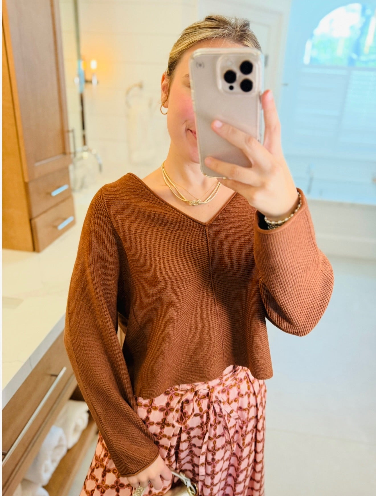 The Assima 'V' Top