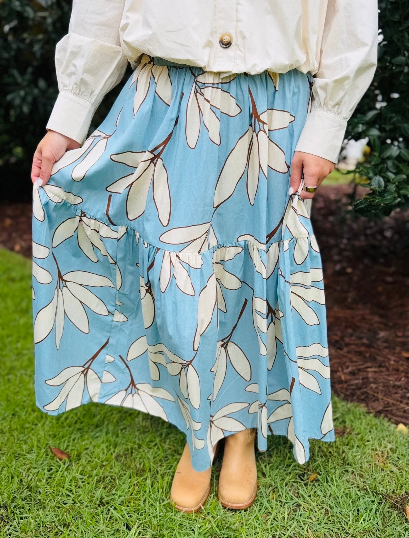 Karlie/ The Palm Leaf Smock Skirt