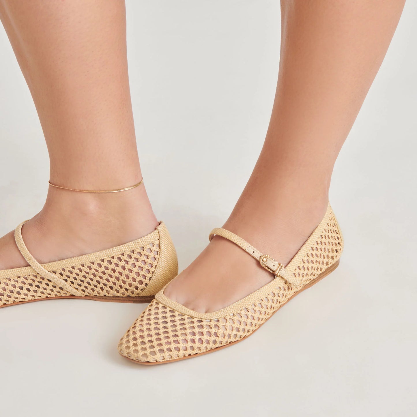 Dolce Vita/ The Reyes Flat/ Raffia