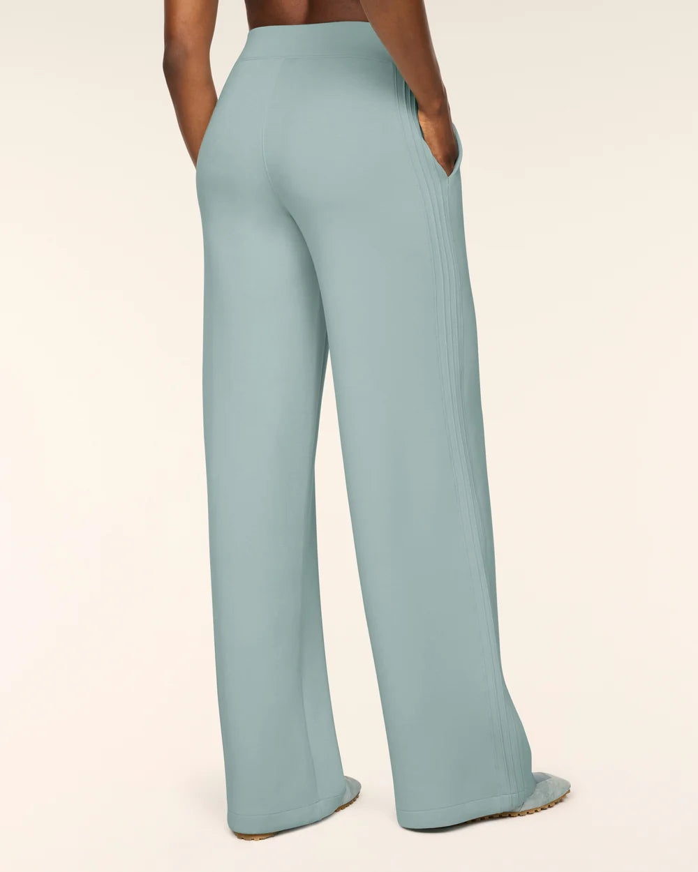 SPANX/ Pintuck Wide Leg Pant