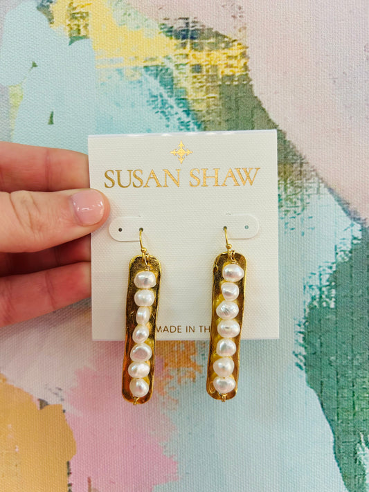 Gold Handcast Bar with Freshwater Pearl Earrings